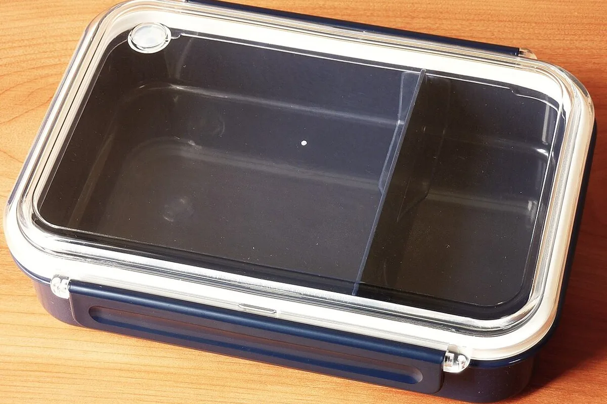 Cajas de comida sin personas